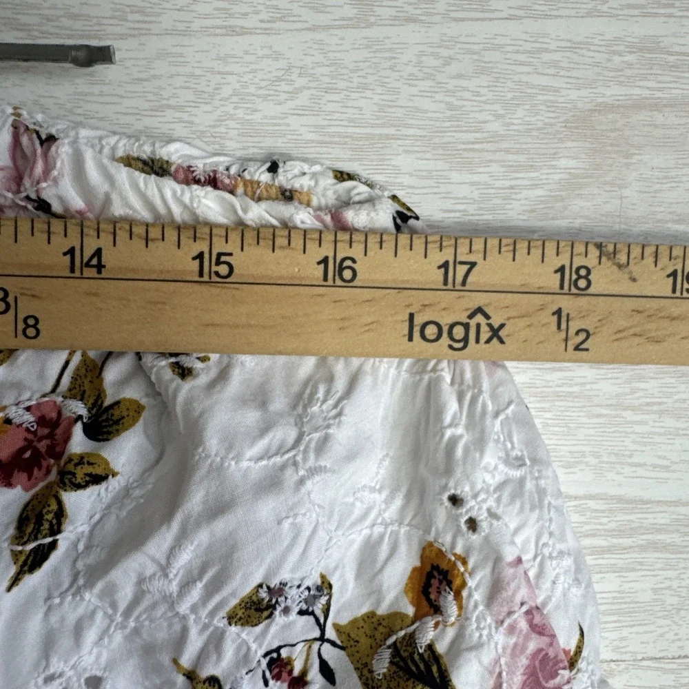 white floral American Eagle Outfitters romper Off The Shoulder Ruffled Eyelet M - Picture 7 of 11